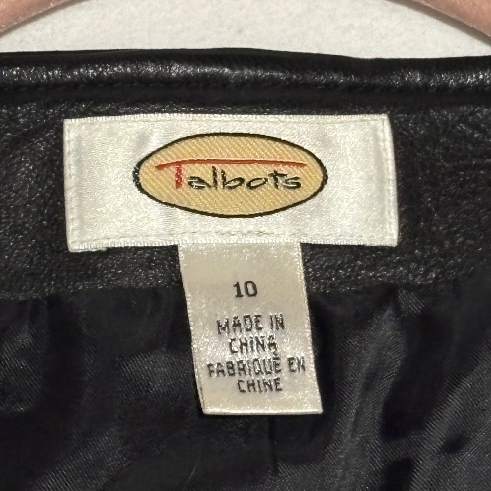 Talbots Leather Vest Womens 10 Black Full Zip Round Neck Shell Biker Moto Goth - Picture 3 of 6